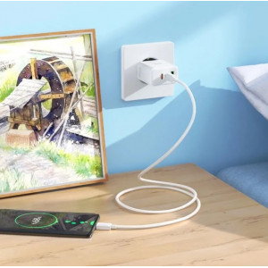 Сетевое зар./устр. Hoco C126A Pure power PD40W three-port(2C1A) charger(EU 40W 3A (PD+QC) универсальное белый Сетевое зар./устр. Hoco C126A Pure power PD40W three-port(2C1A) charger(EU 40W 3A (PD+QC) универсальное белый